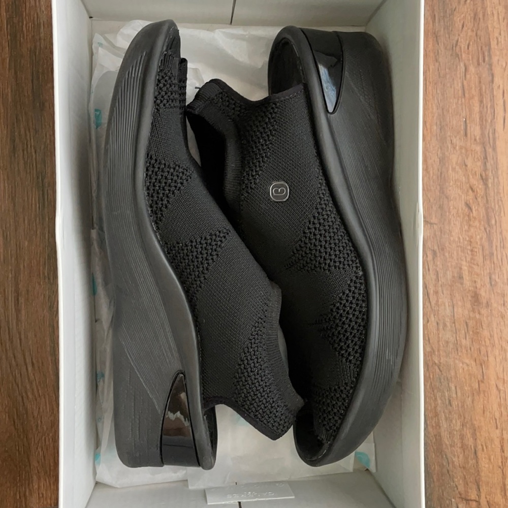 Bzees Secret, Black, Size 8M